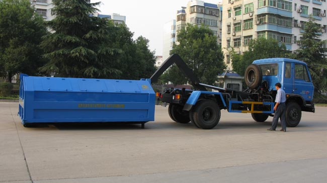 10���|�L(f��ng)145����ʽ����܇(ch��)-10������ʽ����܇(ch��)