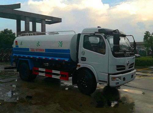 環(huán)衛(wèi)灑水車廠家 環(huán)衛(wèi)灑水車廠家