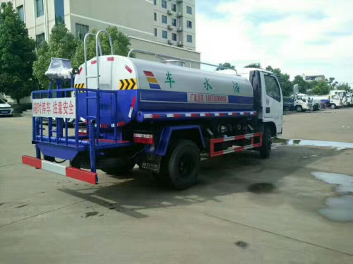 綠化灑水車價格 綠化灑水車價格