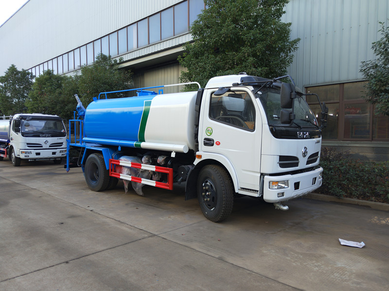 灑水車廠家 灑水車廠家