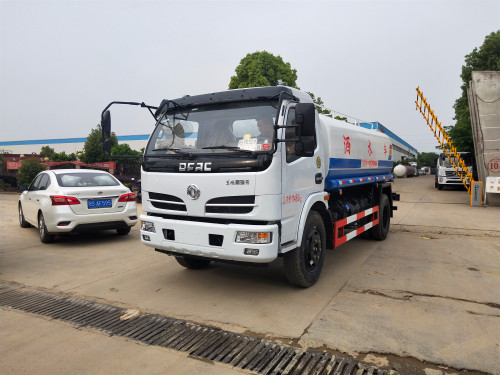 �|�L(f��ng)8����ˮ܇���|�L(f��ng)8����ˮ܇�S�҃r(ji��)���(b��o)�r(ji��)���|�L(f��ng)8����ˮ܇�N�۹�˾