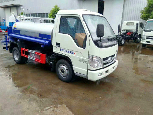 ����2����ˮ܇(ch��)�DƬ���������F(tu��n)��ˮ��܇(ch��)�N(xi��o)�۾W(w��ng)