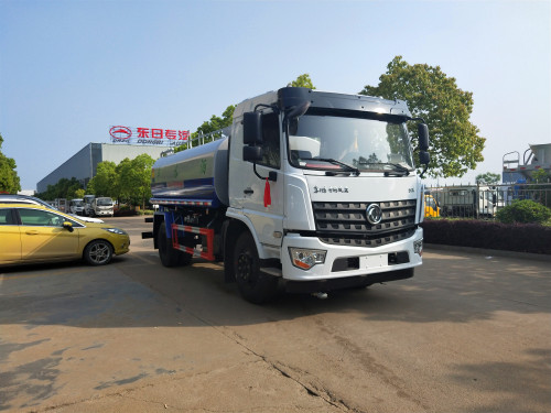 ��ˮ܇(ch��)��8����ˮ܇(ch��)���|�L(f��ng)��������ˮ܇(ch��)���G�����F��ˮ܇(ch��)-��������