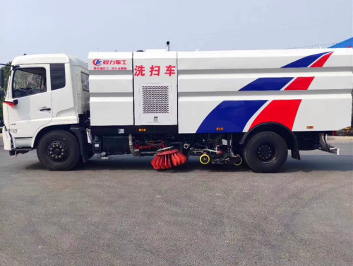 東風(fēng)天錦掃路車 東風(fēng)天錦掃路車