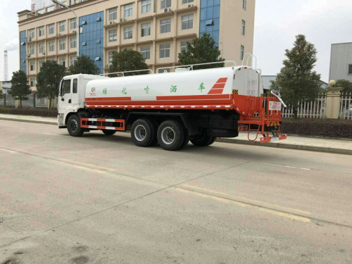 工地灑水車(chē)圖片 工地灑水車(chē)圖片