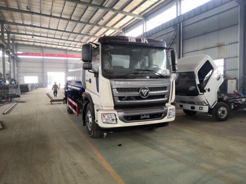 福田歐曼國四12方灑水車-12噸灑水車價格報價 福田歐曼國四12方灑水車-12噸灑水車價格報價
