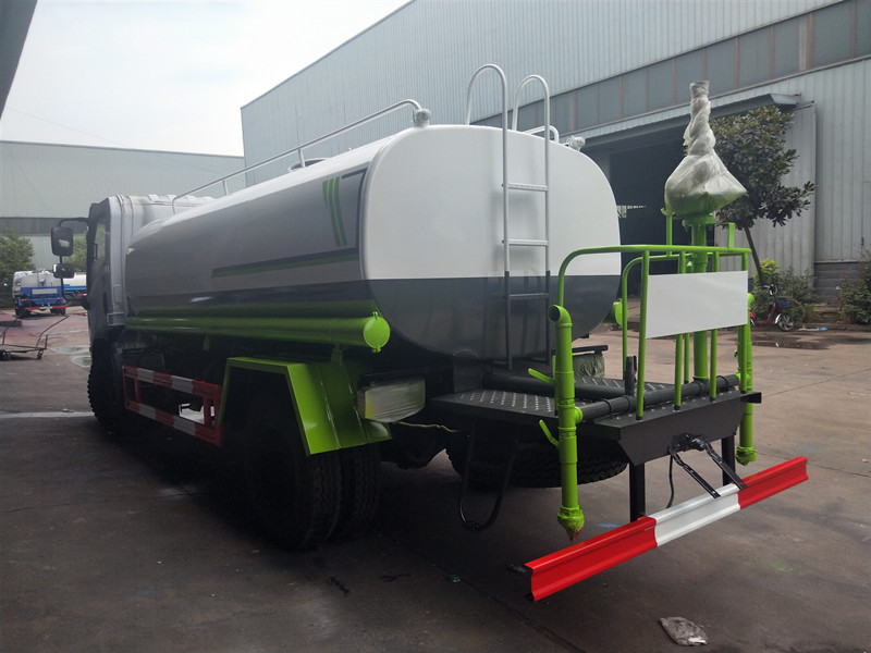 ��(gu��)���|�L(f��ng)������8����ˮ܇�S�҈�(b��o)�r(ji��)-��������