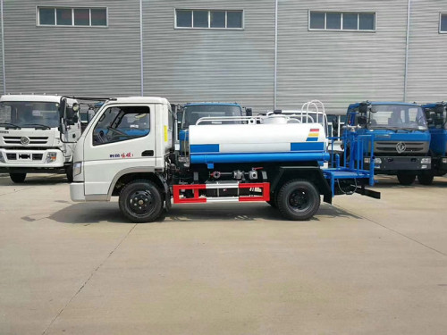 哪有賣(mài)3噸小型藍(lán)牌灑水車(chē)多少錢(qián)一輛 哪有賣(mài)3噸小型藍(lán)牌灑水車(chē)多少錢(qián)一輛