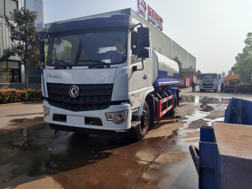 東風(fēng)專用底盤國六12噸灑水車綜合報(bào)價(jià) 東風(fēng)專用底盤國六12噸灑水車綜合報(bào)價(jià)