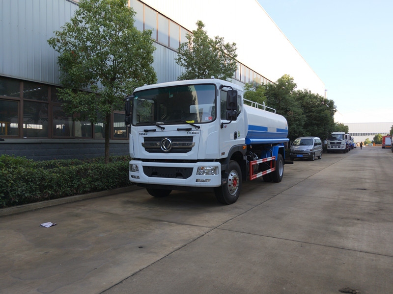 東風(fēng)15噸灑水車-灑水車-最受歡迎的灑水車 東風(fēng)15噸灑水車-灑水車-最受歡迎的灑水車