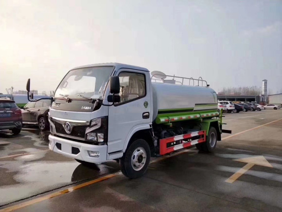 深圳灑水車-灑水車-深圳灑水車銷售-程力集團(tuán) 深圳灑水車-灑水車-深圳灑水車銷售-程力集團(tuán)