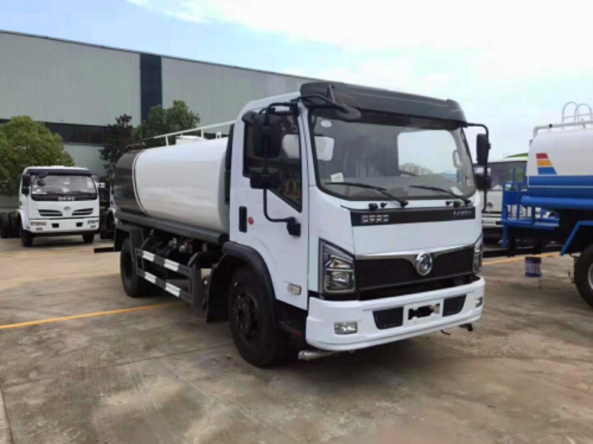 西寧灑水車-西寧灑水車價(jià)格報(bào)價(jià)-東風(fēng)灑水車廠家銷售 西寧灑水車-西寧灑水車價(jià)格報(bào)價(jià)-東風(fēng)灑水車廠家銷售