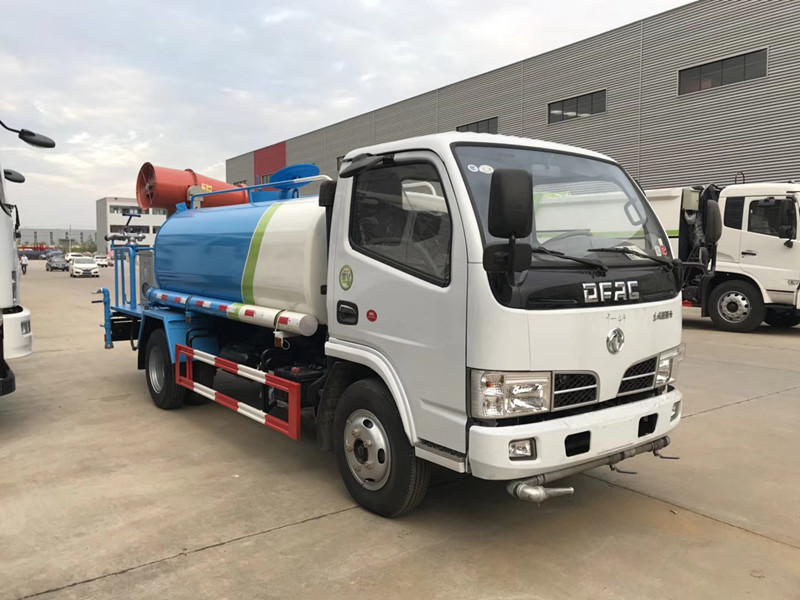 東風(fēng)多利卡5噸灑水車(chē)多少錢(qián)-5噸灑水車(chē)多少錢(qián)一臺(tái) 東風(fēng)多利卡5噸灑水車(chē)多少錢(qián)-5噸灑水車(chē)多少錢(qián)一臺(tái)