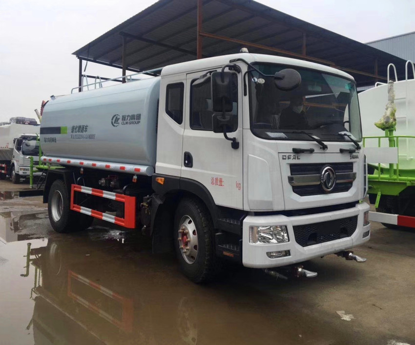 一輛灑水車多少錢-程力灑水車廠家報(bào)價(jià)-湖北程力灑水車價(jià)格報(bào)價(jià) 一輛灑水車多少錢-程力灑水車廠家報(bào)價(jià)-湖北程力灑水車價(jià)格報(bào)價(jià)