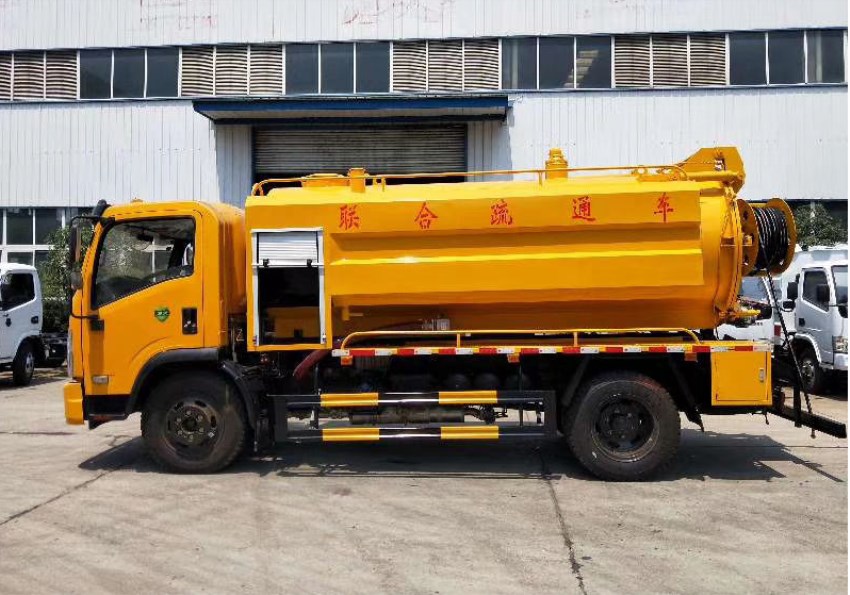 管道疏通車(chē) 管道疏通車(chē)