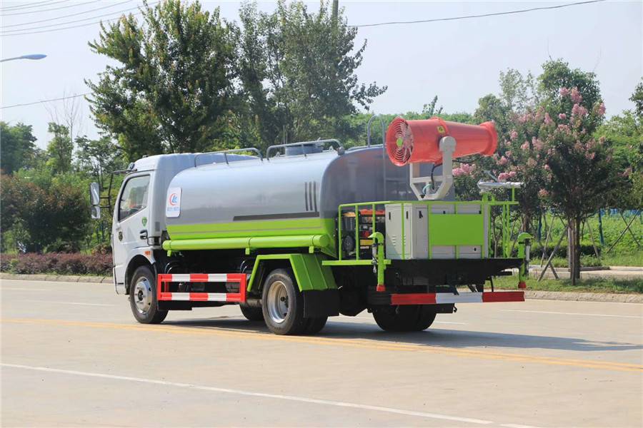 國(guó)六8噸霧炮灑水車 國(guó)六8噸霧炮灑水車