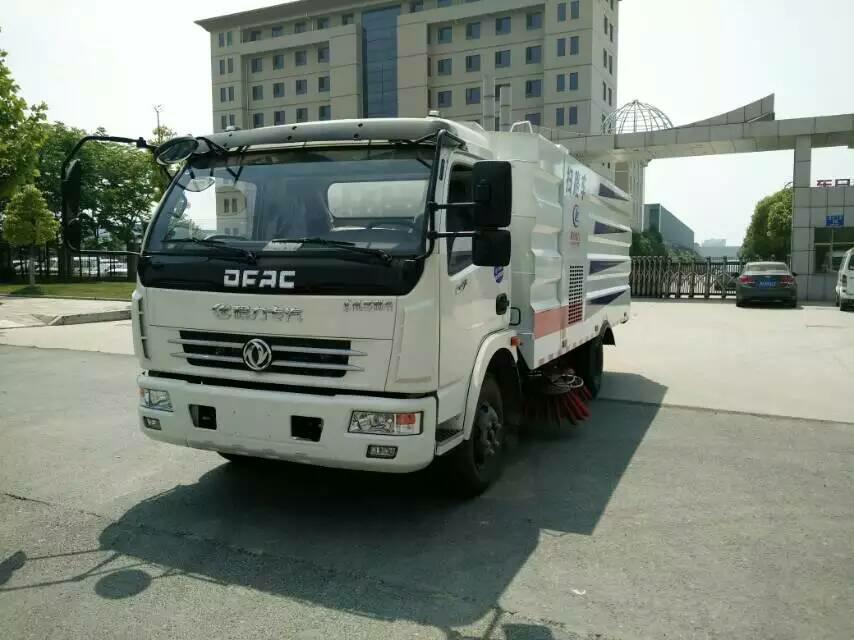 國六5方掃路車配置參數(shù)-國六5方掃路車配置規(guī)格型號 國六5方掃路車配置參數(shù)-國六5方掃路車配置規(guī)格型號