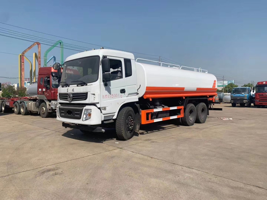 東風(fēng)華神F5灑水車_國六12-15噸灑水車價格-湖北盈通 東風(fēng)華神F5灑水車_國六12-15噸灑水車價格-湖北盈通