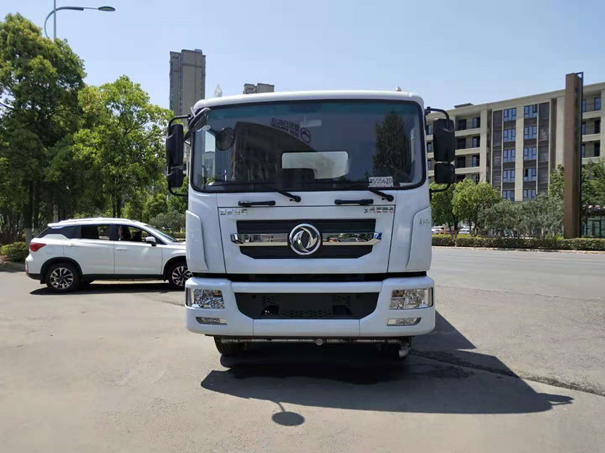 國(guó)六灑水車 國(guó)六可上京牌灑水車多少錢一輛-東風(fēng)灑水車生產(chǎn)廠家 國(guó)六灑水車 國(guó)六可上京牌灑水車多少錢一輛-東風(fēng)灑水車生產(chǎn)廠家