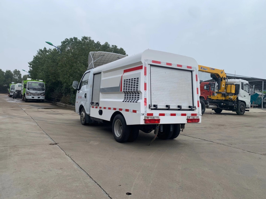 �|�L(f��ng)С�͸߉���ϴ܇-�|�L(f��ng)С�����е���ˮ܇