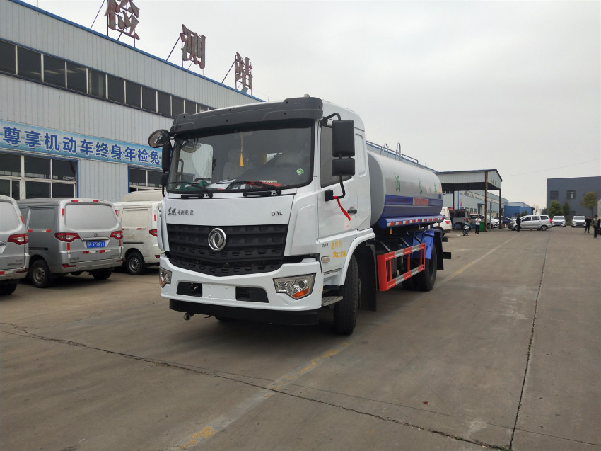 環(huán)衛(wèi)灑水車再次升級進入國六時帶-國五灑水車?yán)系臉?biāo)準(zhǔn)下架 環(huán)衛(wèi)灑水車再次升級進入國六時帶-國五灑水車?yán)系臉?biāo)準(zhǔn)下架