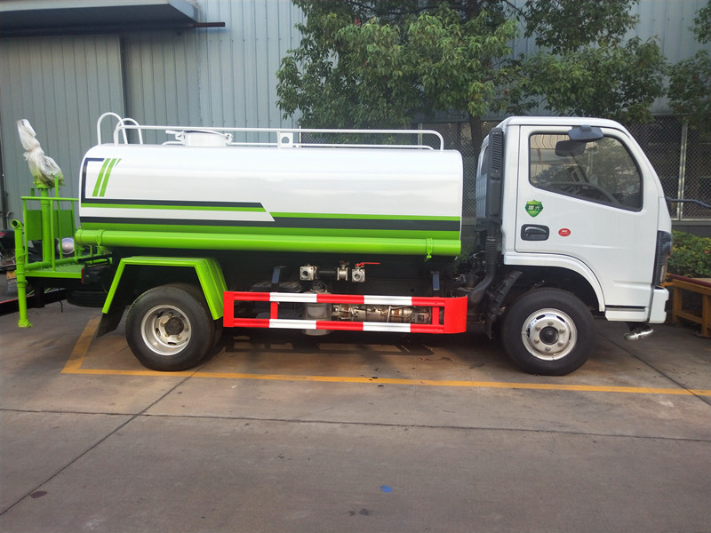 國六東風(fēng)小福瑞卡5噸灑水車-國六5噸灑水車廠家銷售-湖北程力 國六東風(fēng)小福瑞卡5噸灑水車-國六5噸灑水車廠家銷售-湖北程力