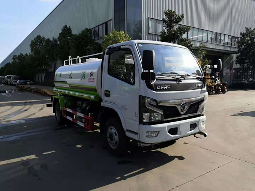 國(guó)六5噸東風(fēng)多利卡灑水車廠家價(jià)格-程力5噸灑水車廠家銷售 國(guó)六5噸東風(fēng)多利卡灑水車廠家價(jià)格-程力5噸灑水車廠家銷售