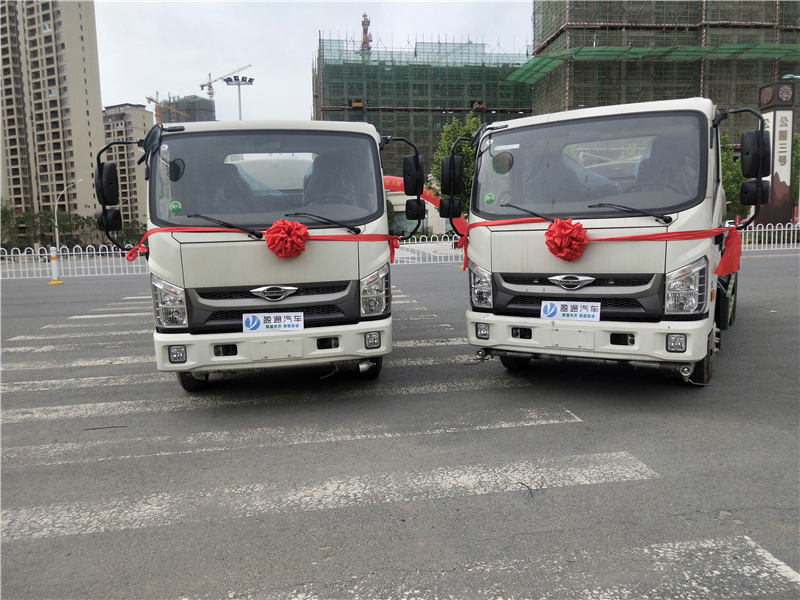 5噸灑水車(chē)廠家直銷(xiāo)-5噸灑水車(chē)價(jià)格報(bào)價(jià)-程力5噸灑水車(chē)廠家銷(xiāo)售 5噸灑水車(chē)廠家直銷(xiāo)-5噸灑水車(chē)價(jià)格報(bào)價(jià)-程力5噸灑水車(chē)廠家銷(xiāo)售