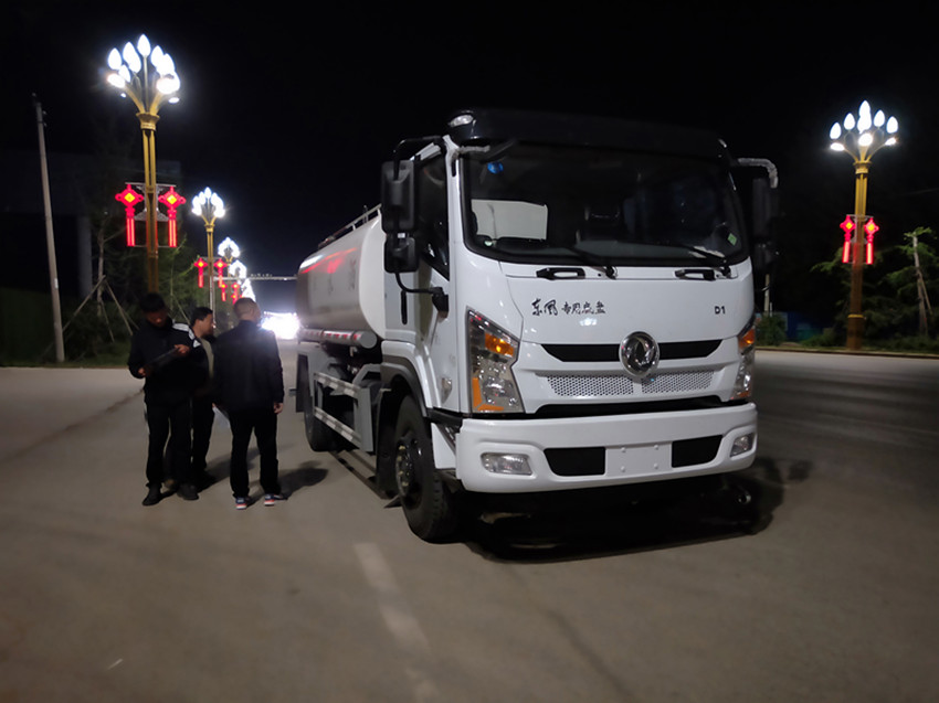 12����ˮ܇�r��-12�������Xһ�v-��������CLW5160GPS6KL�;G������܇�S��ֱ�N