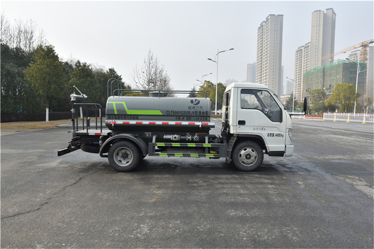 ����С�͞�ˮ܇-3����ˮ܇-С�͞�ˮ܇�S��ֱ�N-����ӯͨ