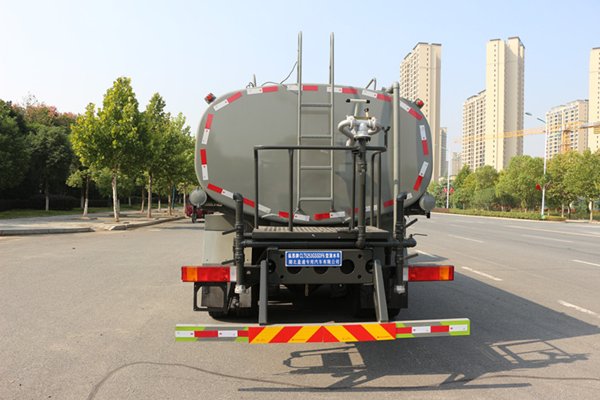 �|�L(f��ng)����18,20����ˮ܇(ch��)