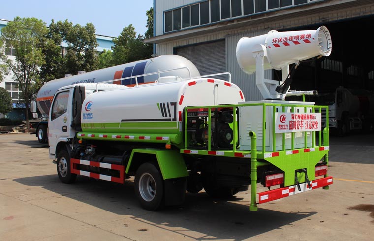 東風(fēng)國六5立方灑水車 東風(fēng)國六5立方灑水車