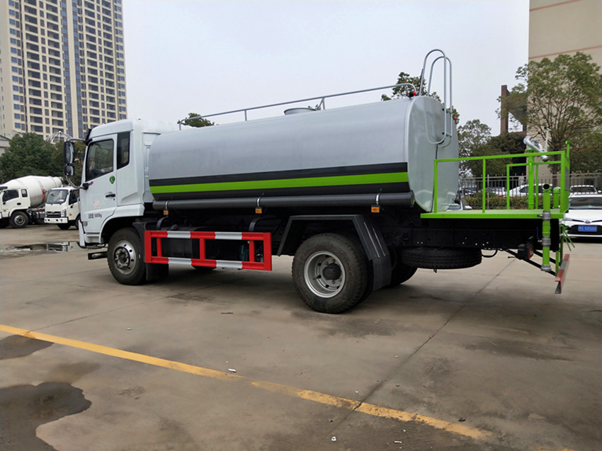 12方灑水車(chē)價(jià)格多少錢(qián)-12方灑水車(chē)價(jià)格報(bào)價(jià)-湖北程力 12方灑水車(chē)價(jià)格多少錢(qián)-12方灑水車(chē)價(jià)格報(bào)價(jià)-湖北程力