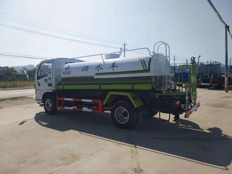 藍牌灑水車 藍牌灑水車