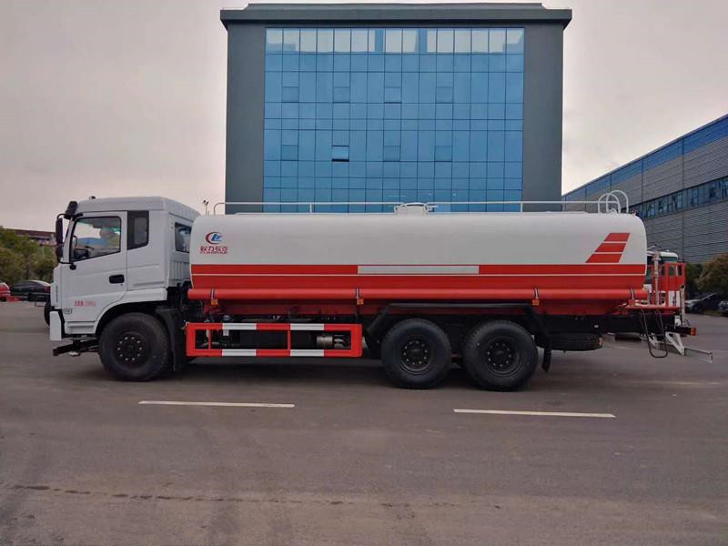 綠化灑水車大約多少錢 綠化灑水車大約多少錢