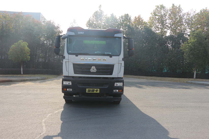 環(huán)衛(wèi)灑水車(chē) 環(huán)衛(wèi)灑水車(chē)