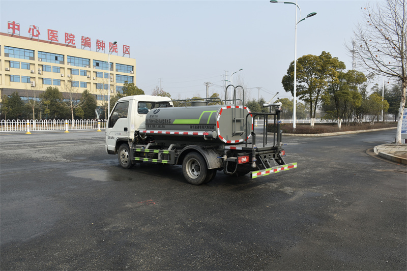 ���،�(zhu��n)��С�͞�ˮ܇(ch��)