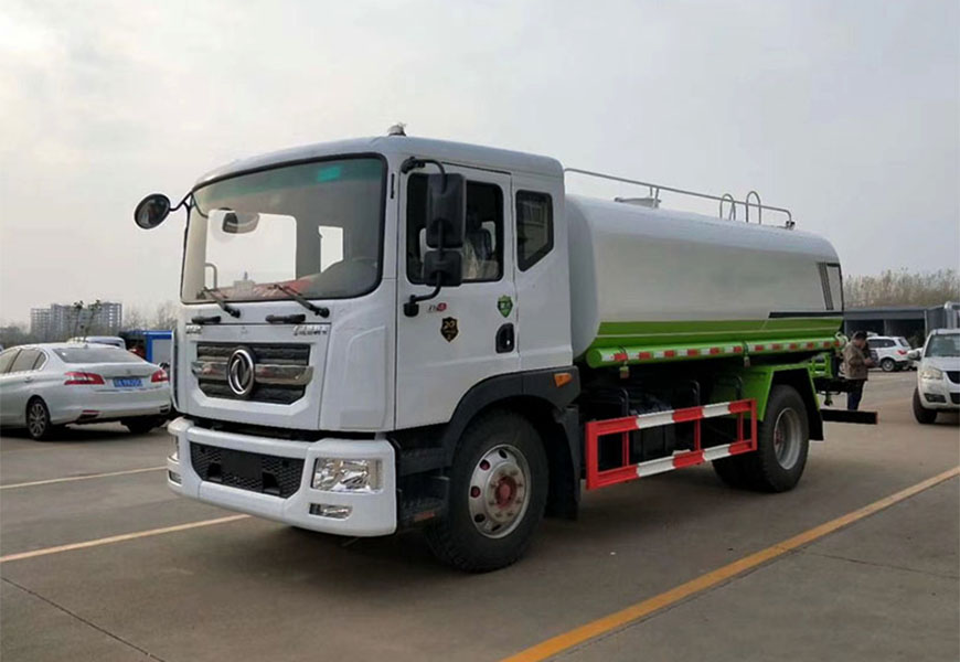 專業(yè)灑水車生產(chǎn)廠家 專業(yè)灑水車生產(chǎn)廠家