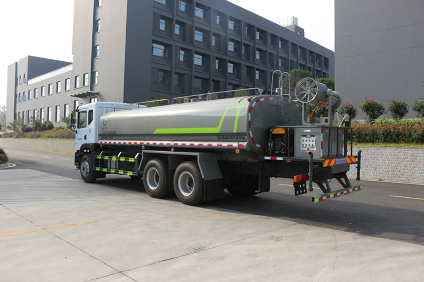 �|�L(f��ng)20���F�ڞ�ˮ܇(ch��)-�|�L(f��ng)�A��20���։m��ˮ܇(ch��)�r(ji��)���(b��o)�r(ji��)-����ӯͨ