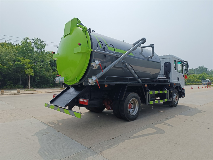 �|�L(f��ng)10.8������܇-�|�L(f��ng)������D9����܇