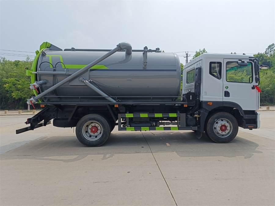 �|�L(f��ng)10.8������܇-�|�L(f��ng)������D9����܇