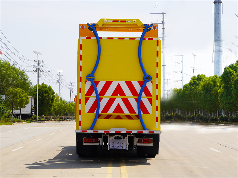 �|�L(f��ng)�A����ٷ�ײ���_܇(ch��)-�S�Ƹ��ٹ�·��ײ܇(ch��)