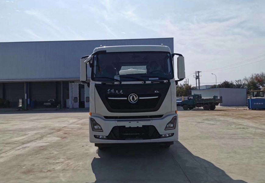 �|�L(f��ng)�������p��20����ˮ܇����չʾ�D