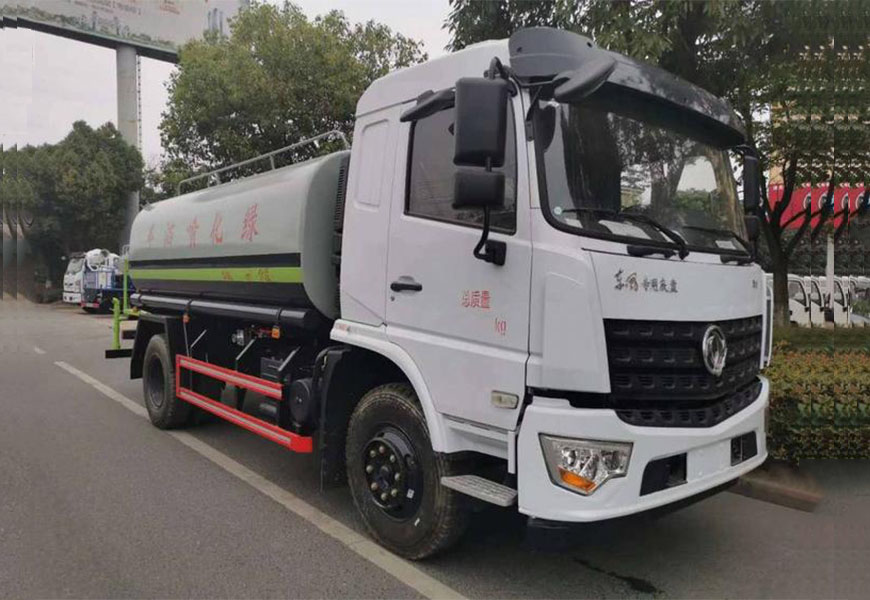 東風D3(12方)灑水車側(cè)面圖