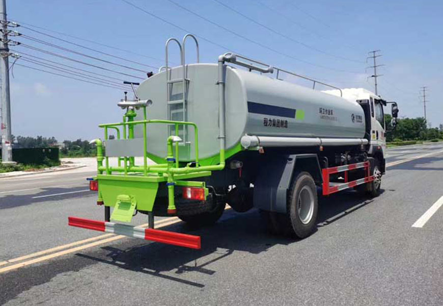 ��������14����ˮ܇����D